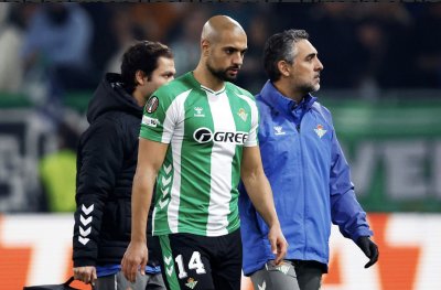 إصابة أمرابط تغيبه عن مباراة إشبيلية ووليد يضع يده على قلبه