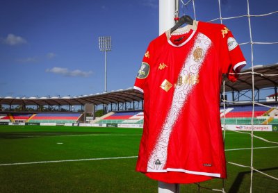 تشكيلة الوداد التي ستواجه بعد قليل عزام التنزاني