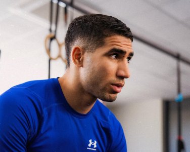 6 ساعات من الترويض يوميا لحكيمي