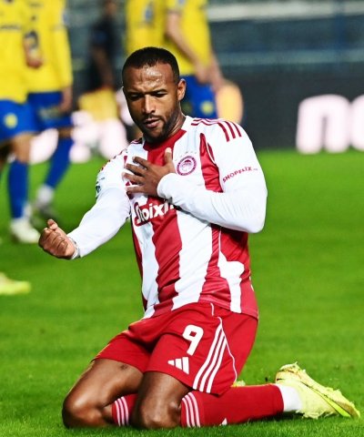 الكعبي يزلزل بالهدف العاشر