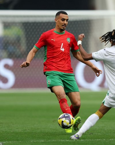 تقييم أداء دفاع الأسود أمام جزر القمر