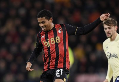 عدلي لم يكرر بصمته وبورنموث سقط على أرضه