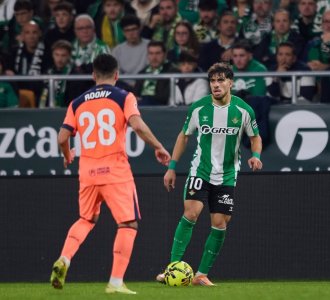 تمريرة حاسمة وضربة جزاء للزلزولي وهزيمة ثقيلة لبيتيس