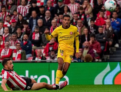 تمريرة حاسمة لاوناحي بطعم الفوز