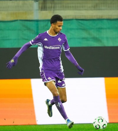 تنافسية جديدة لأمير ريتشاردسون