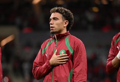 العيناوي يغيب عن لائحة روما لمباراة كومو