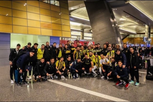 بعثة المغرب الفاسي تصل للدوحة لخوض معسكر مغلق