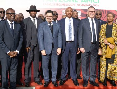 الوزير بوريطة ولقجع وموتسيبي يترأسون افتتاح منطقة المشجعين بالحي الجامعي