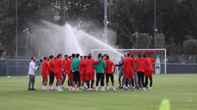 كأس إفريقيا للأمم.. المنتخب المغربي يجري حصته التدريبية الأخيرة قبيل ملقاة نظيره القمري في المباراة الافتتاحية