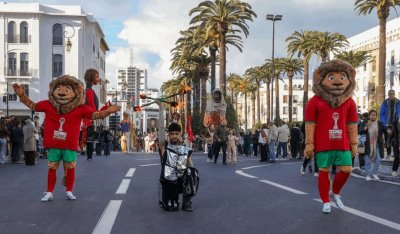 شوارع الرباط في أجواء إحتفالية مفعمة بألوان   الكان 