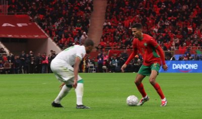 المنتخب المغربي أنهى الشوط الأول متعادلا بلا أهداف