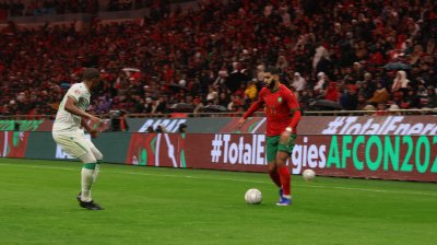 60180 متفرجا تابعوا قمة المغرب وجزر القمر