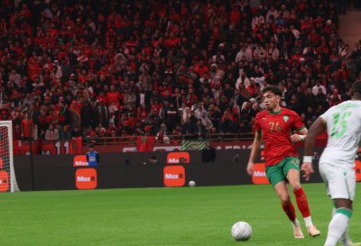 60180 متفرجا تابعوا قمة المغرب وجزر القمر