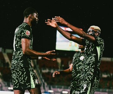 منتخب نيجيريا يحقق الفوز على حساب طنزانيا