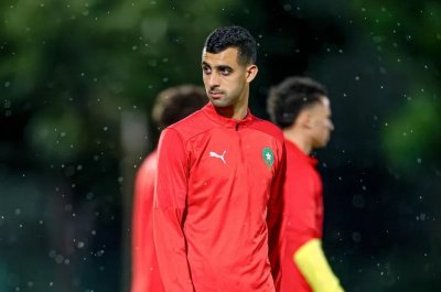 الأهلي يحسم صفقة بلعمري في نهاية الأسبوع