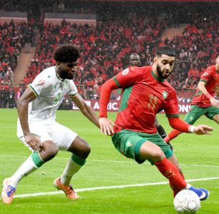 إسماعيل صيباري لا يرتاح كجناح