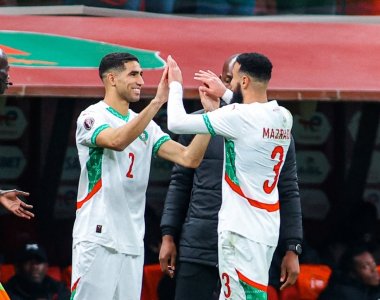 كيف نجح حكيمي في العودة سريعا لقيادة الأسود؟