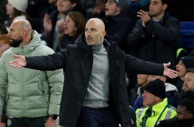 تشلسي ينفصل عن مدربه الإيطالي ماريسكا