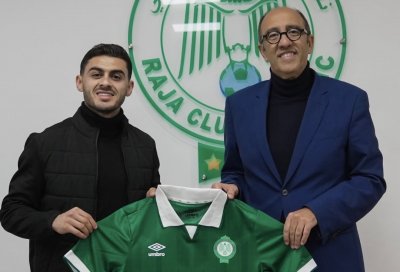 الرجاء يُعول على صفقة أبو زريق لتنشيط مركز الوسط