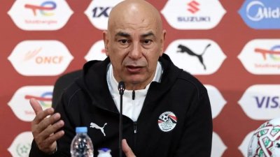 هل يخضع مدرب منتخب فراعنة مصر لعقوبة بعد سلوكه الأرعن ضد جماهير أكادير؟