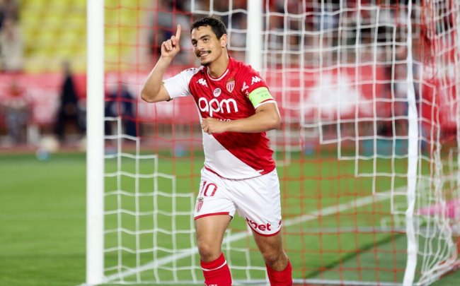 الوداد يوقع لبن يدر لستة أشهر