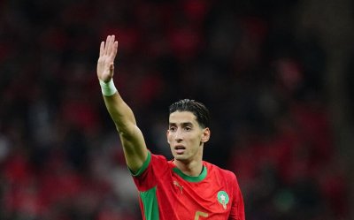 نايف أگرد ضمن التشكيلة المثالية لثمن النهائي