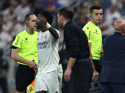 سيميوني يعتذر عن سخريته من فينيسيوس لكنه يرفض طلب العفو