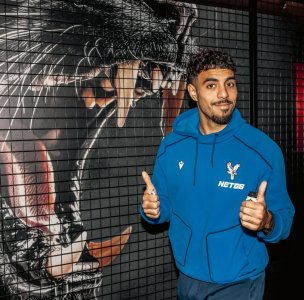 شادي رياض تابع خسارة كريسطال بالبريمرليغ