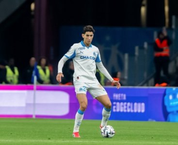 تنقيط جيد لأكرد ومارسيليا يضرب بثلاثية