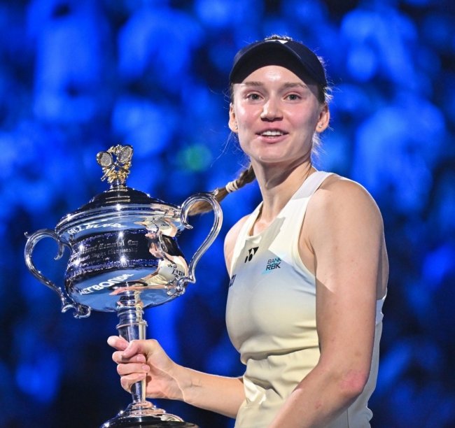 الكازاخستانية إيلينا ريباكينا تحصد لقب دورة أستراليا المفتوحة للتنس