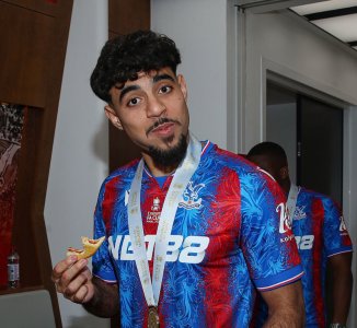 مايوركا ينافس شيفيلد على شادي رياض