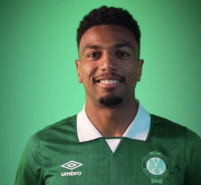 الرجاء يُقدم أيوب العملود