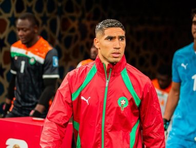 رسالة مؤثرة من حكيمي لضحايا الفيضانات