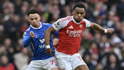 مشاركة باهثة للطالبي وهزيمة قاسية لسندرلاند بالبريمرليغ