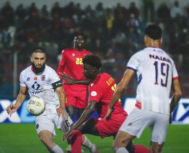 كأس الكاف..أولمبيك أسفي يكرس تفوقه على دجوليبا