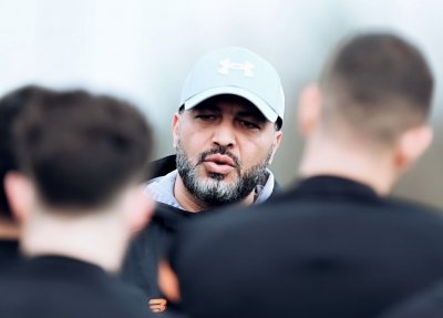 تراجع مستوى الفريق البركاني يضع الشعباني أمام انتقادات لاذعة؟