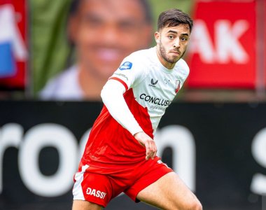 الكرواني.. ملك  الأسيست  والتوزيع