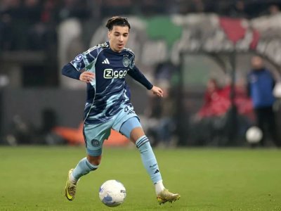 أياكس يرغب في تمديد عقد بونيدا