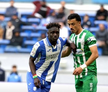 البطولة الإحترافية 1.. أولمبيك الدشيرة يزيد من متاعب فارس البوغاز