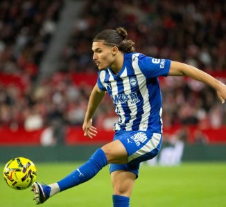 مباراة مثالية للمغربي لخديم وتعادل مفيد لألفيس بالأندلس