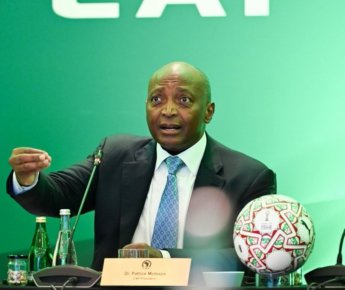 باتريس موتسيبي.. رئاسة تنخرها الضبابية وتضارب المصالح