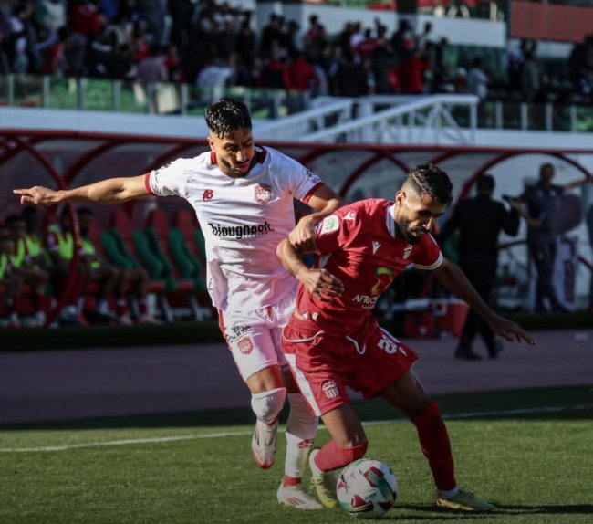 البطولة الإحترافية 1.. التعادل يحسم اصطدام حسنية أكادير والنادي المكناسي