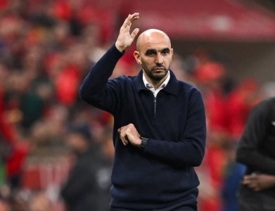 إسم الركراكي لا يتردد بمارسيليا .. وحبيب باي هو المدرب القادم