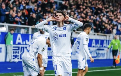 عودة أسامة العزوزي غير مؤكدة