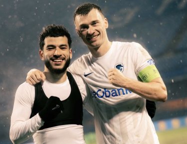 هدفان للواحدي وغينك مرشح للتأهل لدور الثمن من أوروبا ليغ