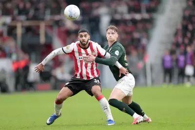 أيندهوفن يستعيد صيباري غدا أمام هيرينفين