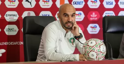 الناخب الوطني لم يساوم الجامعة ماديا للرحيل