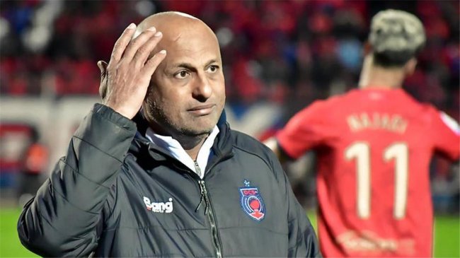 طارق مصطفى أبدى موافقته لتدريب أولمبيك آسفي