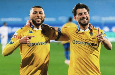 ما هي قصة بكراوي.. المغربي الأكثر تهديفا في البطولات الأوروبية؟