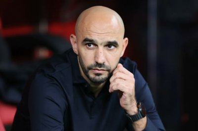 وليد مستعد لمغادرة قيادة الأسود مجانا